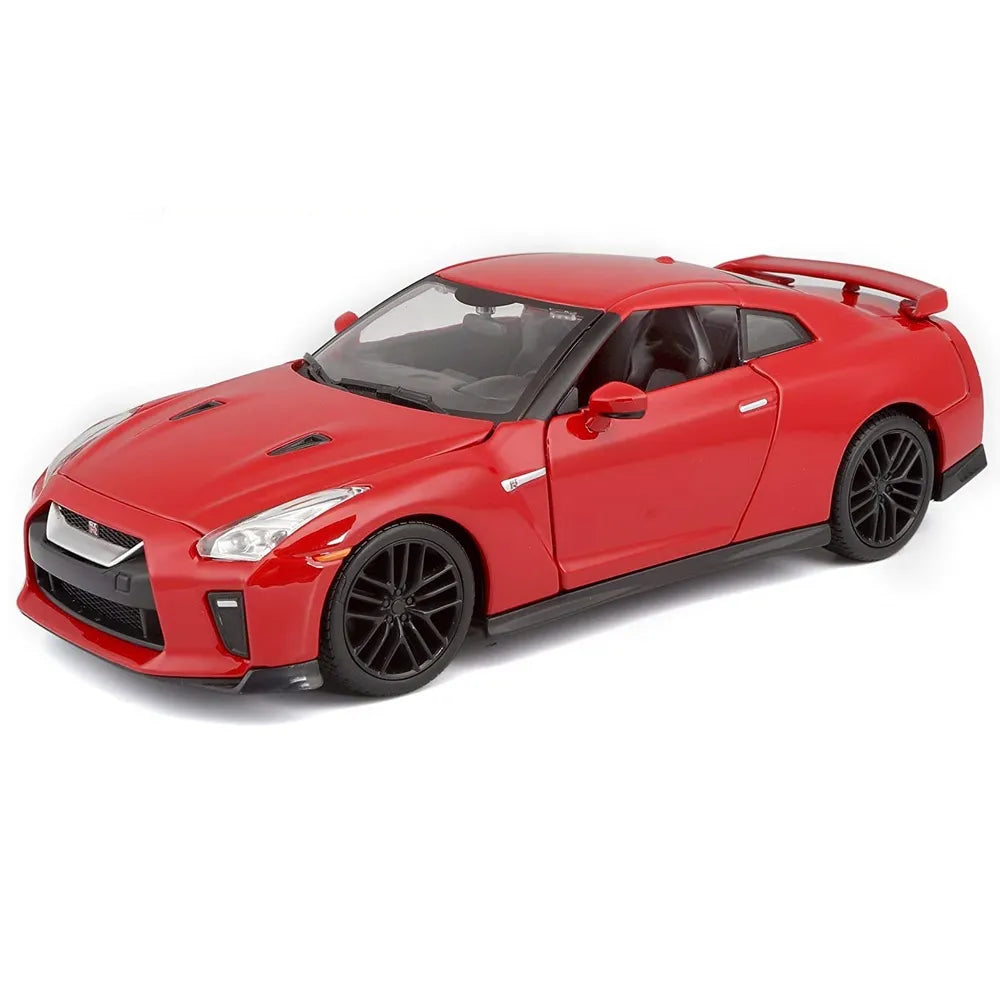 Burago 1:24 Scale 2017 Nissan GT-R R35 Diecast Car Model in Red