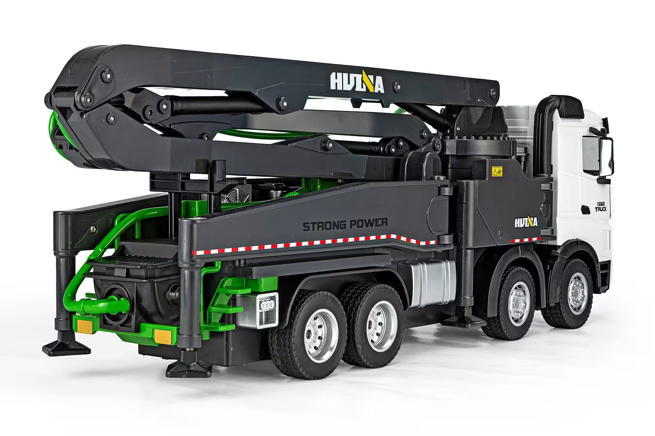 HUINA 1381 RC Concrete Pump Truck (1:18 Scale)