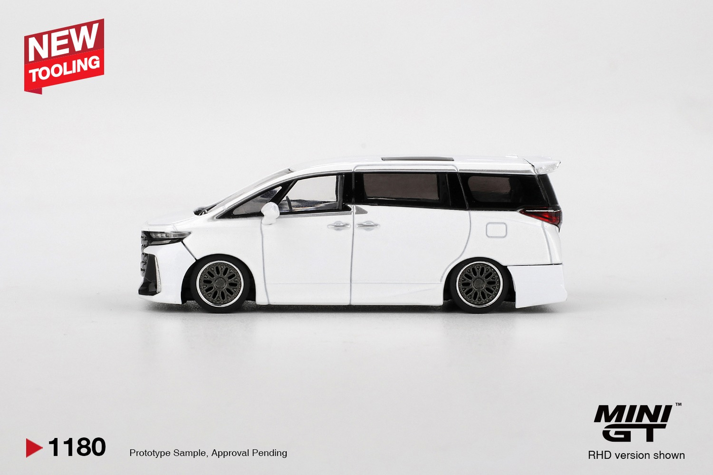 MINI GT 1180 TOYOTA VELLFIRE 40 KUHL WHITE
