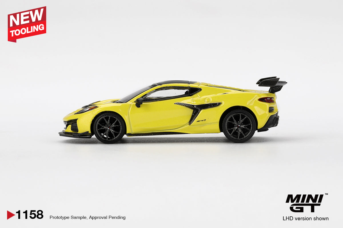MINI GT 1158 BLISTER PACKAGING CHEVROLET CORVETTE ZR1 ACCELERATE YELLOW