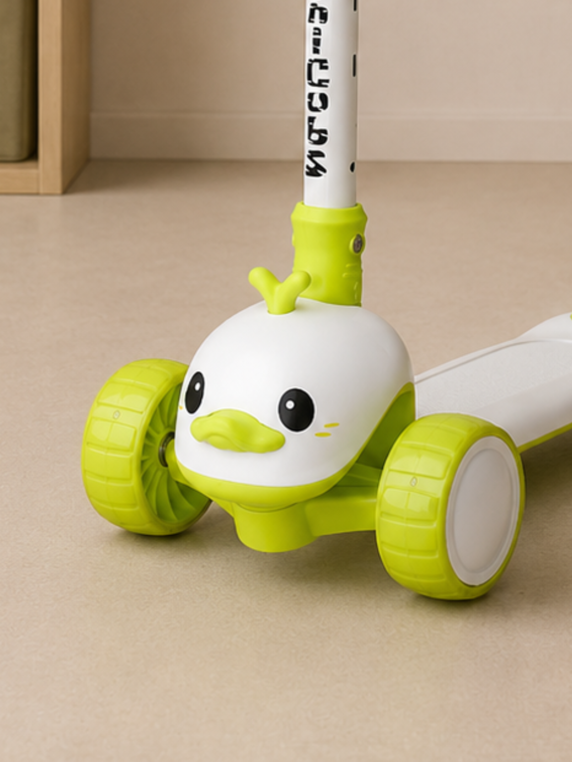Minicubs Kick Scooter