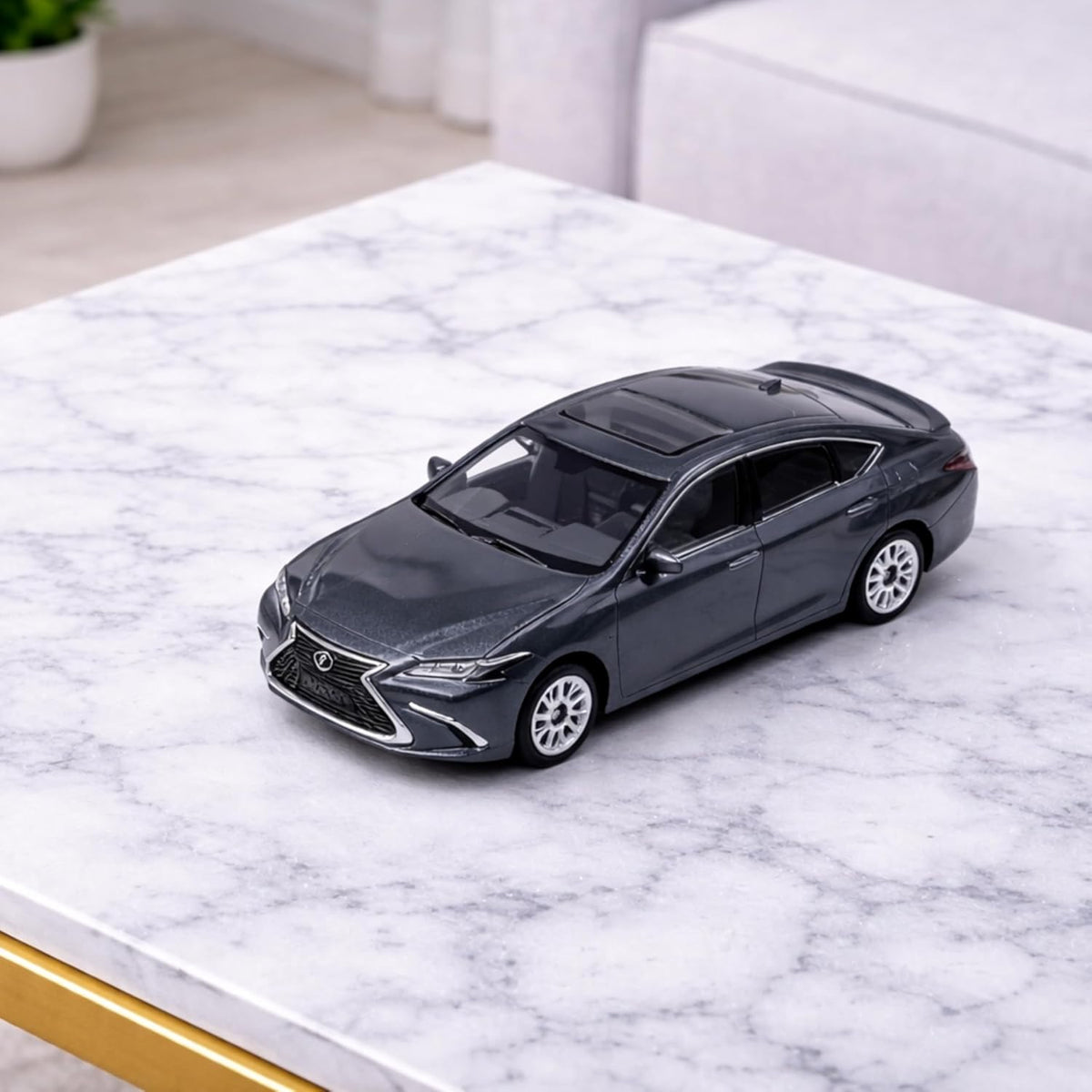CCA LEXUSES300H