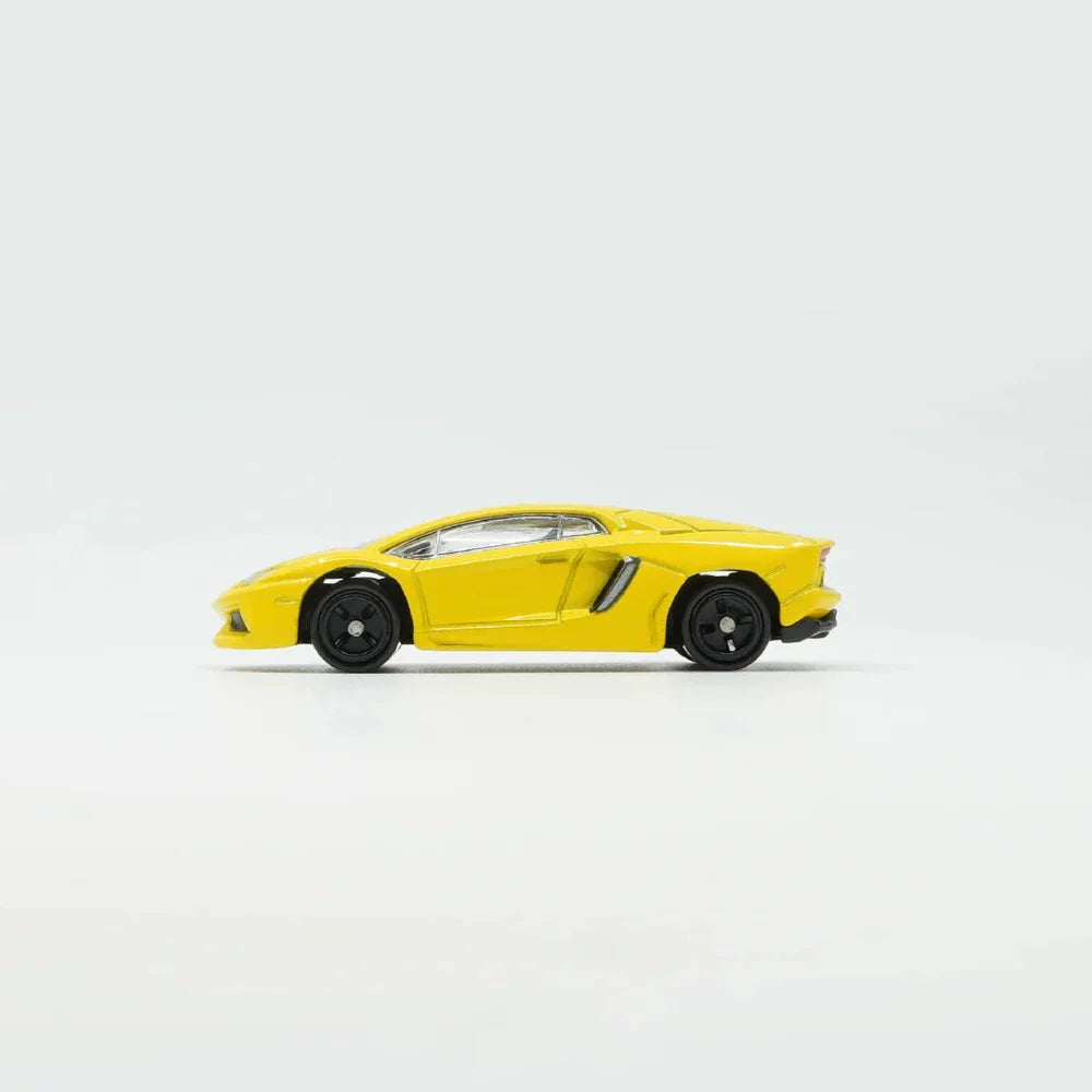 Tomica Asia Original AO-02 Lamborghini Aventador LP 700-4