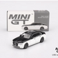 MiniGT - 959 - BMW i7 xDrive60 Alpine White / Black Sapphire