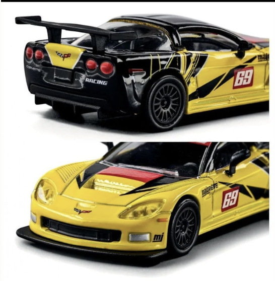 Majorette 2005 chevrolet corvette c6r collection 1:64 Scale