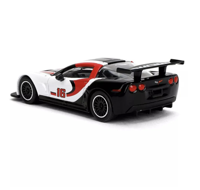 Majorette: Metal Collection Series 2 - 2005 Chevrolet Corvette C6R #16 White