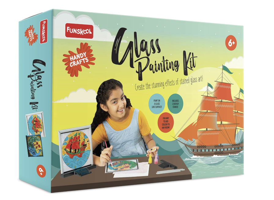 Handycrafts Funskool Glass Painting Kit.