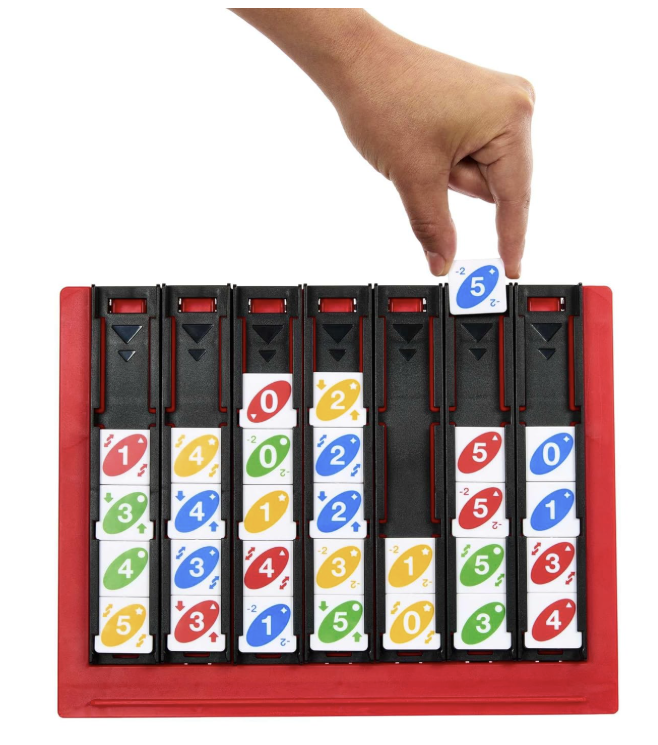 Mattel Games UNO Quatro Game.