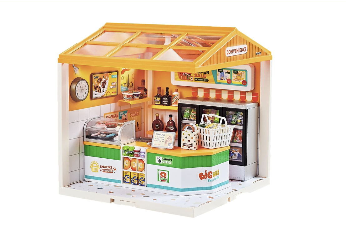 Miniature Convenience Store Playset – Small Town in Big City (Mini Convenience Store)