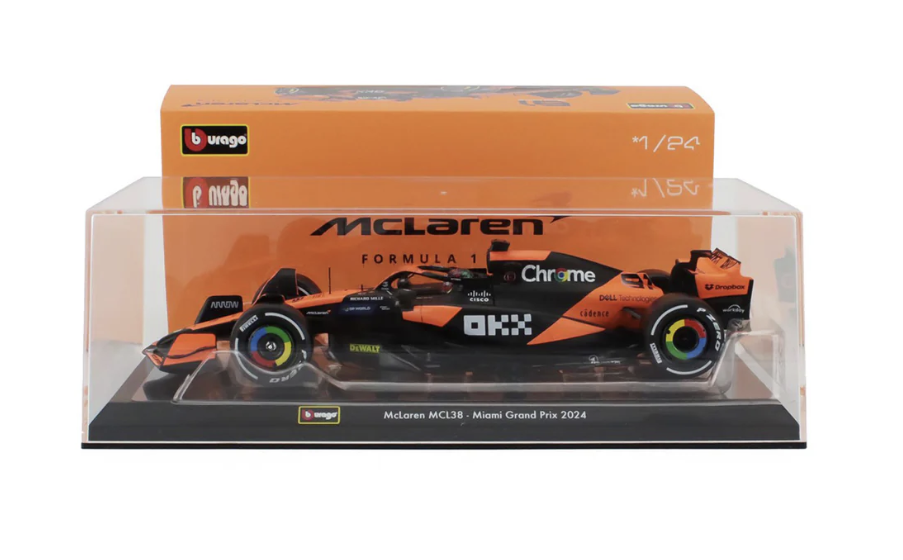 Burago 81 Piastri MCL38 Miami GP 1:24 Car Model