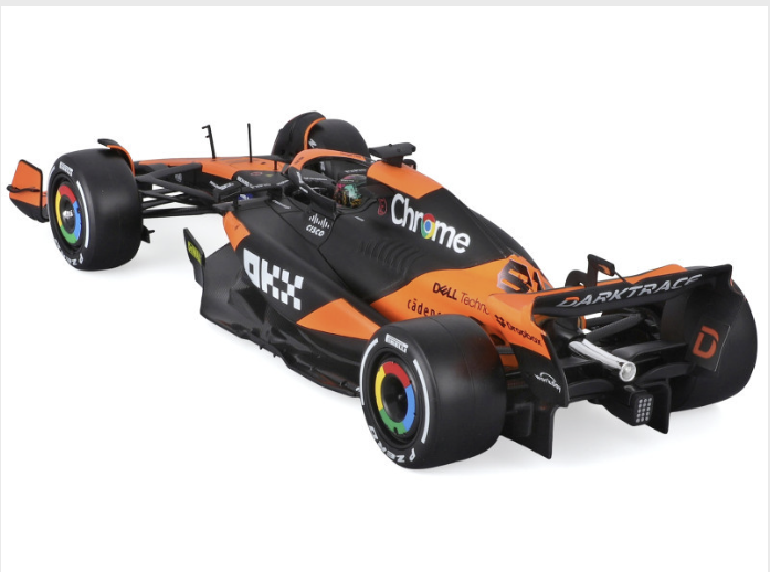 Burago 1:24 2024 Formula 1 Oscar Piastri McLaren MCL38 #81 Miami GP Car Model