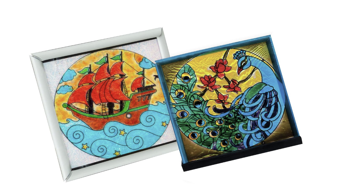 Handycrafts Funskool Glass Painting Kit.
