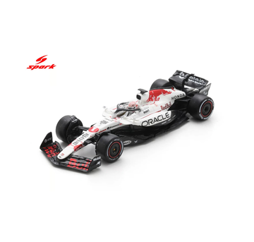 SPARK RED BULL RACING RB21 NO.1 ORACLE RED BULL RACING WINNER JAPANESE GP 2025 MAX VERSTAPPEN
