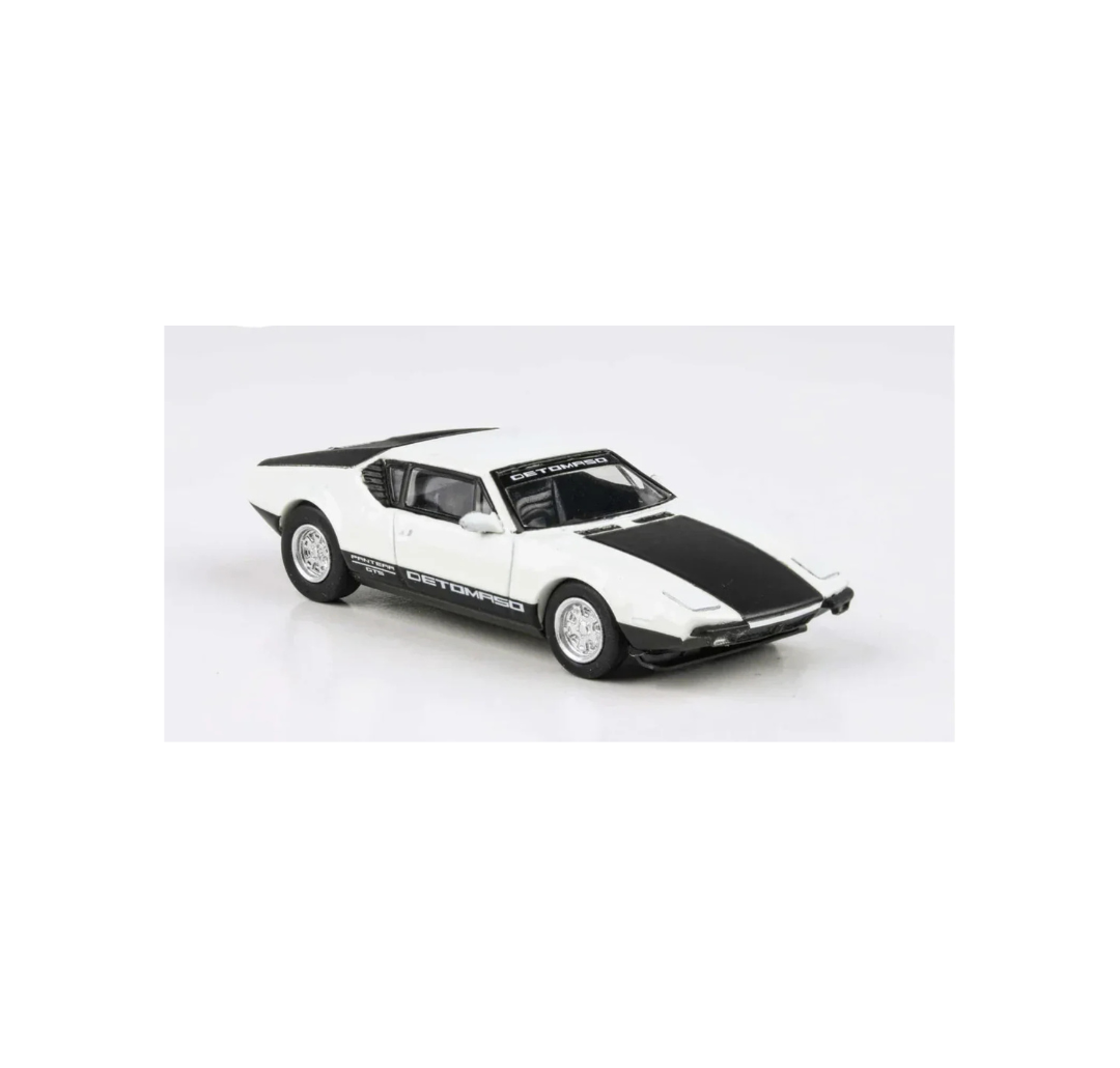 Para64 1:64 Scale 1972 De Tomaso Pantera White/Black – Premium Diecast Model Car
