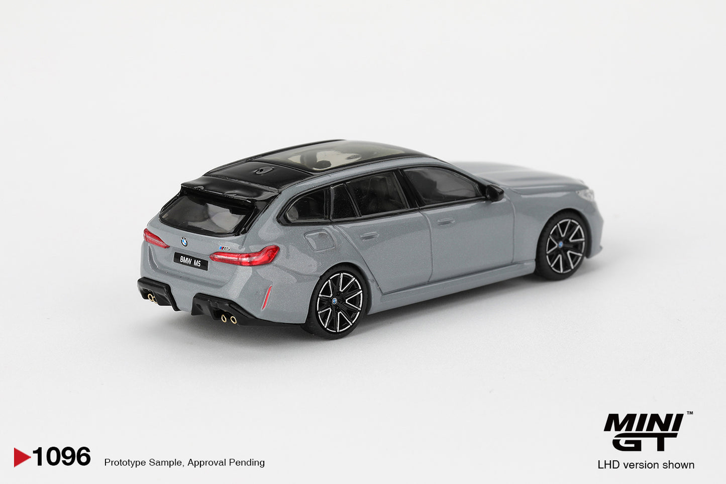 MINI GT 1096 BMW M5 TOURING BROOKLYN GREY METALLIC