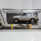 Para 64 : 2014 Toyota Land Cruiser 76 Off Road Effect.