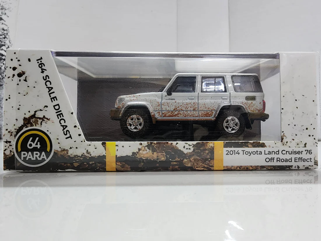 Para 64 : 2014 Toyota Land Cruiser 76 Off Road Effect.